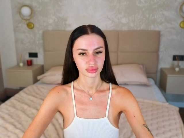snowwhiteee live sex show