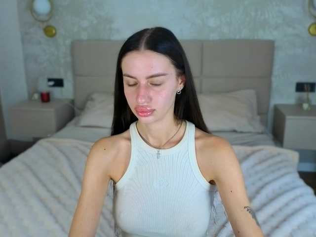 snowwhiteee online
