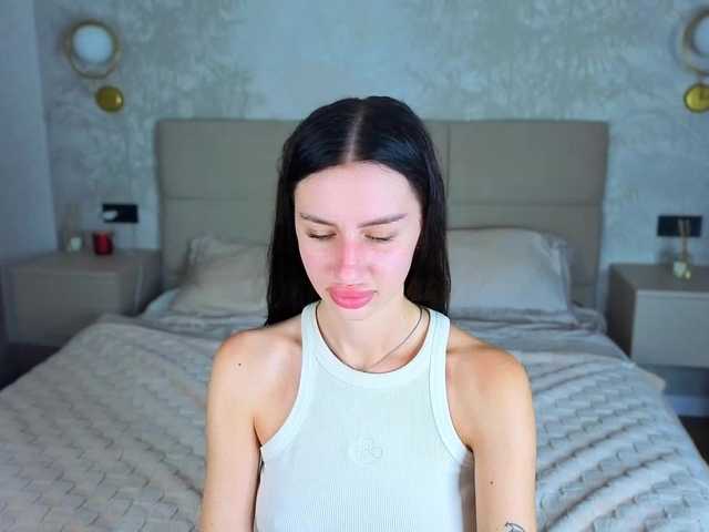 SnowWhiteee