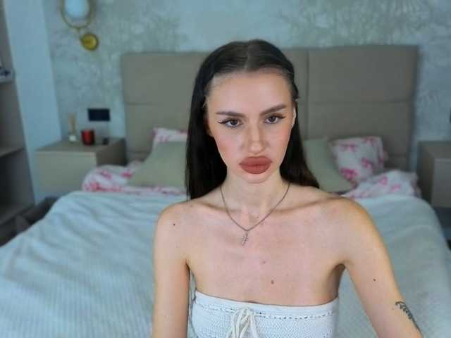 SnowWhiteee