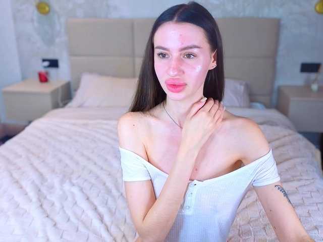 SnowWhiteee