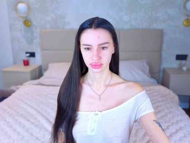 SnowWhiteee