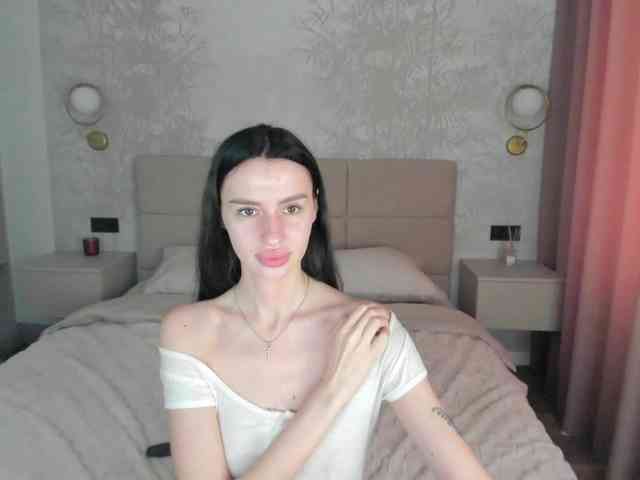 SnowWhiteee