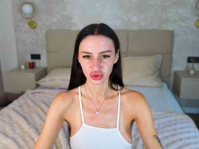 SnowWhiteee