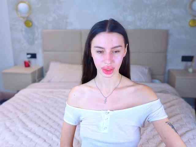 SnowWhiteee