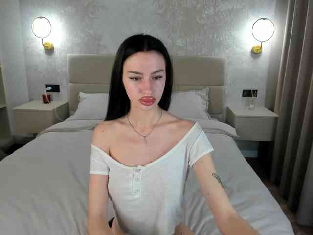 SnowWhiteee