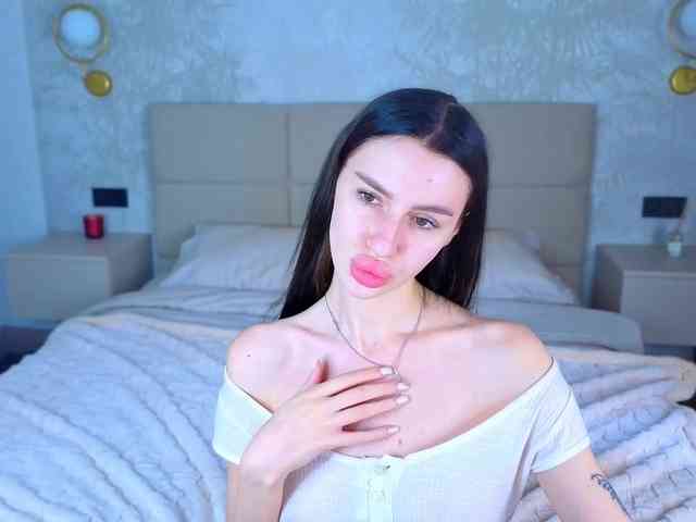 SnowWhiteee