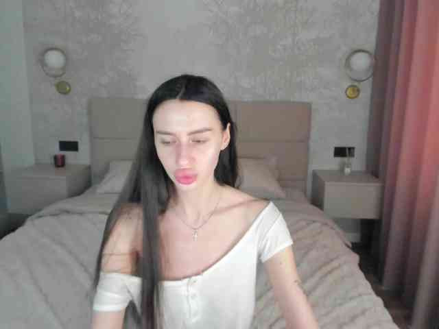 SnowWhiteee