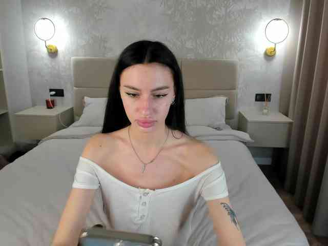SnowWhiteee