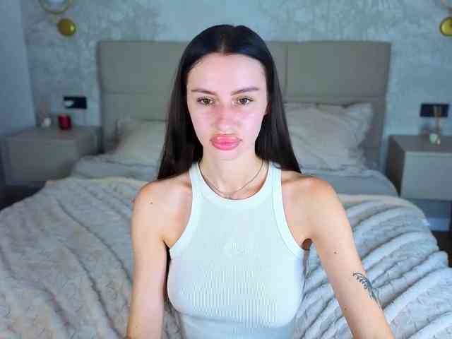SnowWhiteee