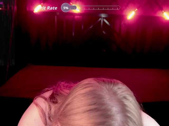 TinkerrBelll live cam on BongaCams