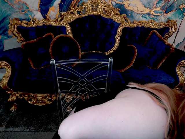 TinkerrBelll live cam on BongaCams