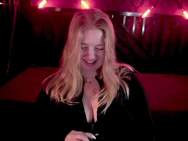 TinkerrBelll webcam