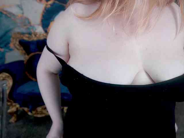 TinkerrBelll webcam