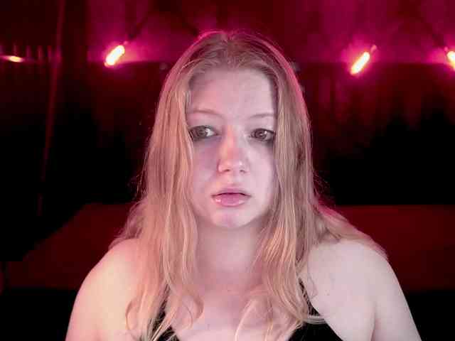 TinkerrBelll webcam