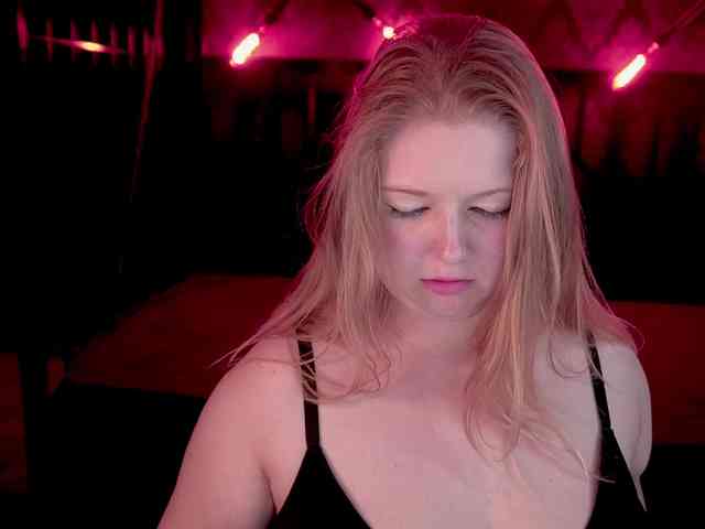 TinkerrBelll webcam