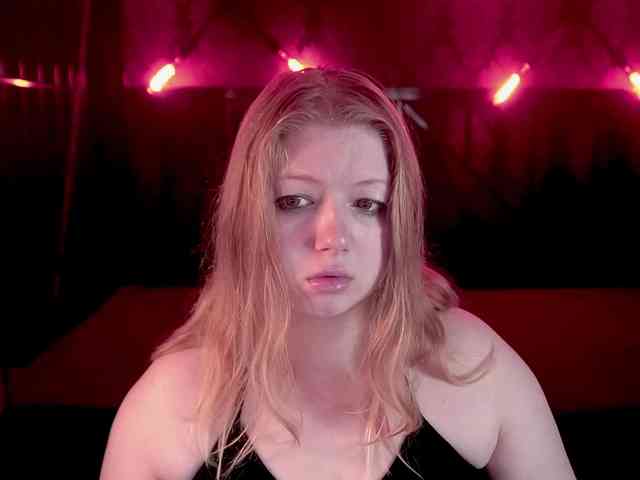 TinkerrBelll webcam