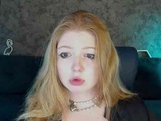 TinkerrBelll webcam