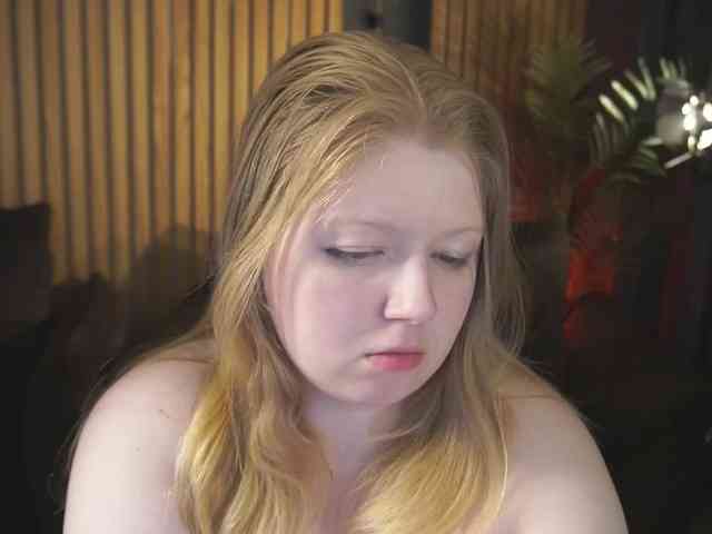TinkerrBelll webcam