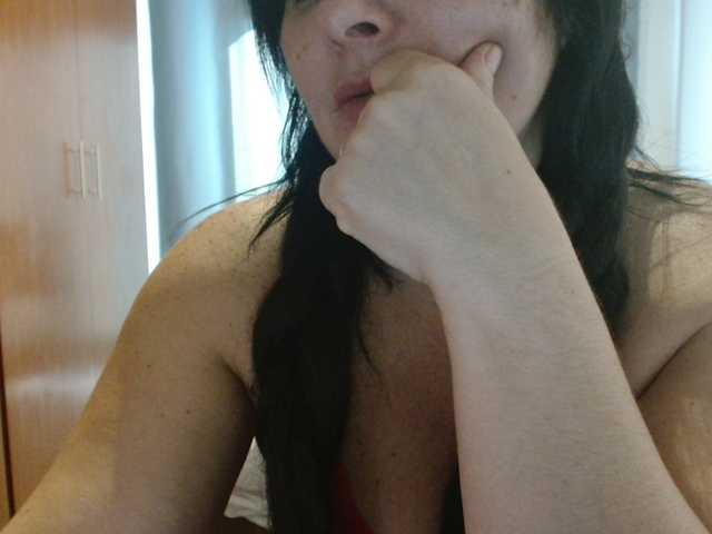 sexymommy77 webcam