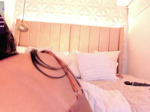 mystic-carito's BongaCams show and profile