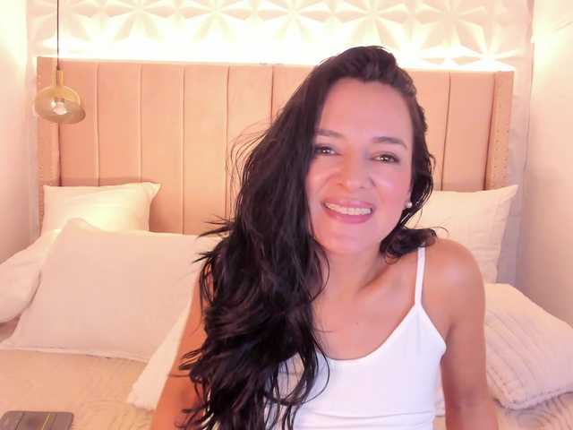 mystic-carito's BongaCams show and profile