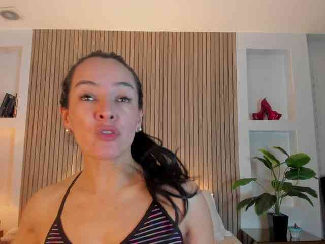 mystic_carito webcam