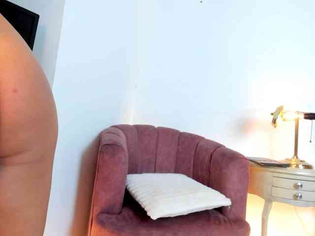 mystic_carito webcam