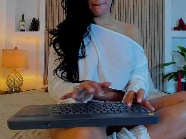 mystic_carito webcam