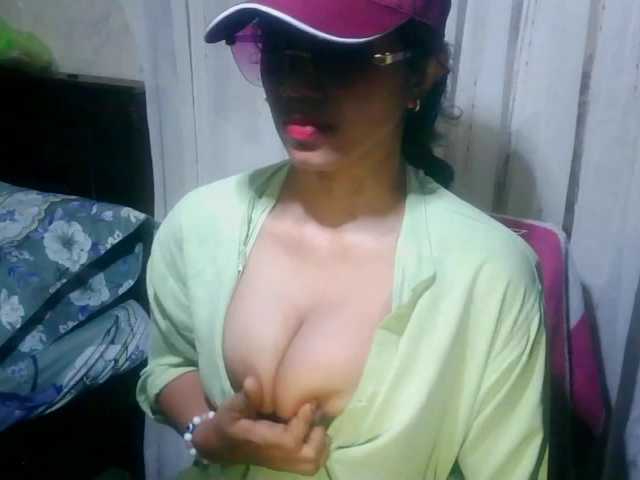 le modèle arabianZ est en webcam porno dans un show sur le site bongacams, il possède les tags suivants: Latino/Hispanic,Brunette,Hairy