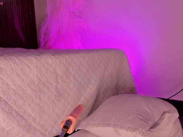 Kendall-19 webcam