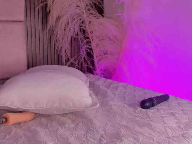 Kendall-19 webcam