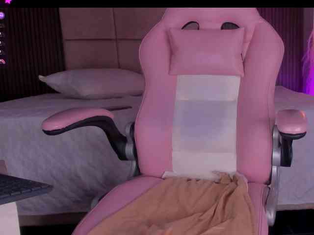 Kendall-19 webcam