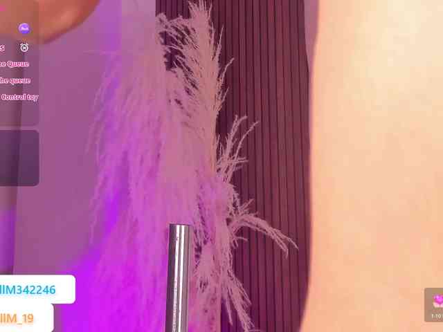Kendall-19 Live Webcam on BongaCams