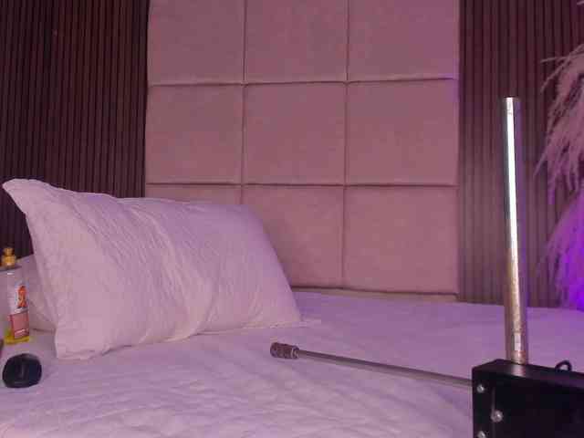 Kendall-19 webcam