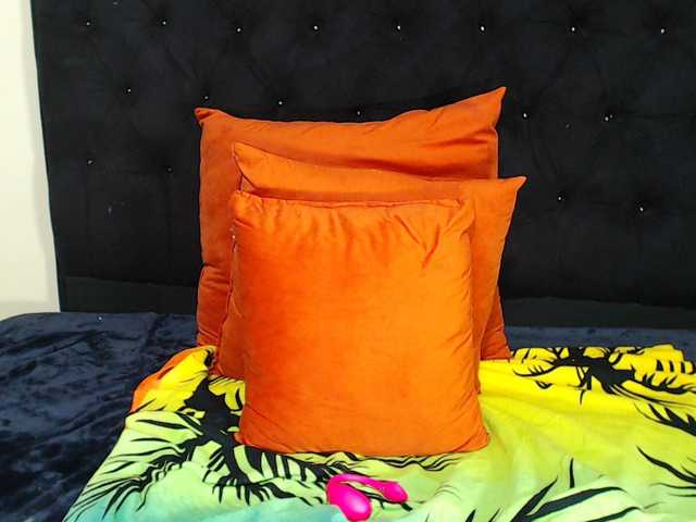 Sexyboobs97's BongaCams show and profile