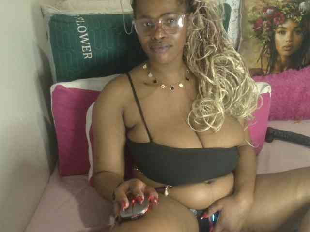Sexyboobs97 webcam