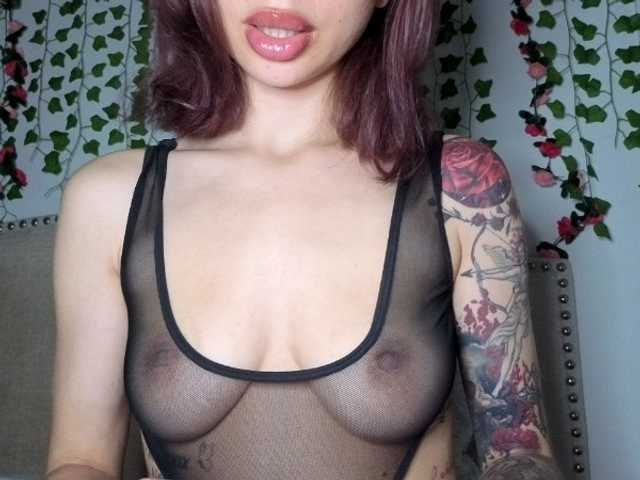 Xoxcat live cam on BongaCams