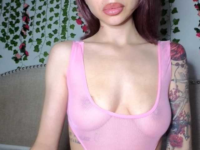 Xoxcat live cam on BongaCams