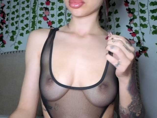 Xoxcat live cam preview