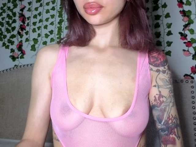 Xoxcat, en vivo ahora en BongaCams