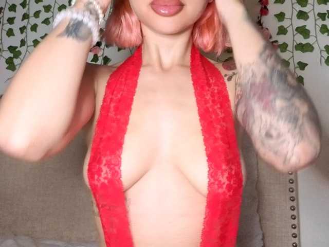 Xoxcat live webcam show