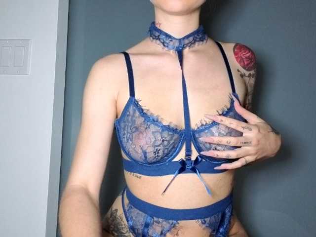 Xoxcat live cam on BongaCams