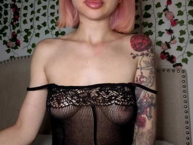 Xoxcat live cam on BongaCams