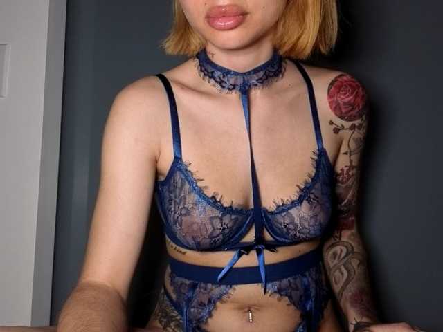 Xoxcat live cam on BongaCams
