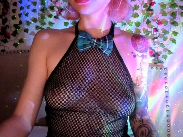 Xoxcat live cam on BongaCams