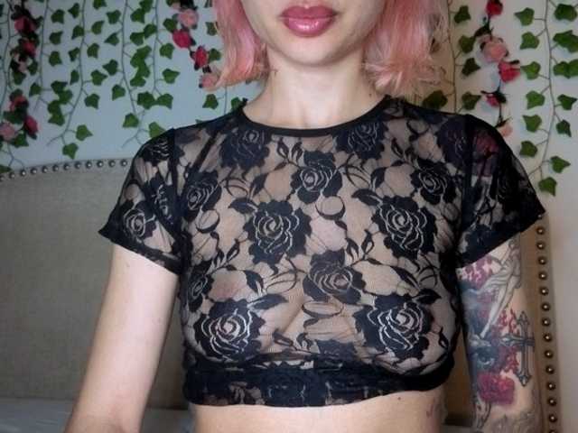 Xoxcat live cam on BongaCams
