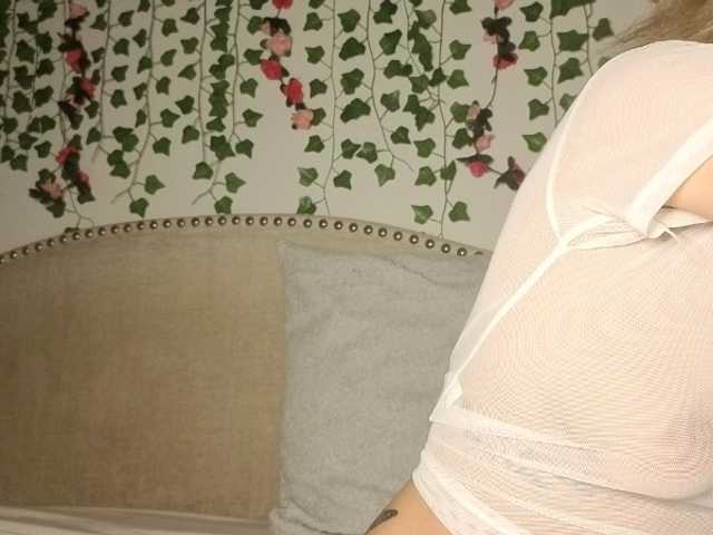 Xoxcat live cam on BongaCams