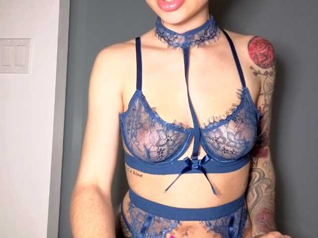 Xoxcat live cam on BongaCams