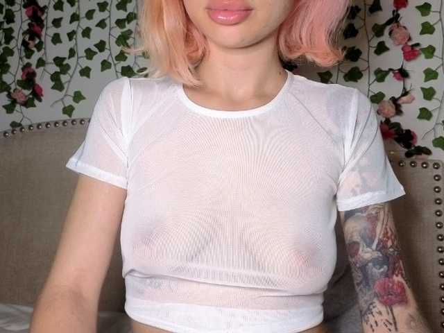Xoxcat live cam on BongaCams